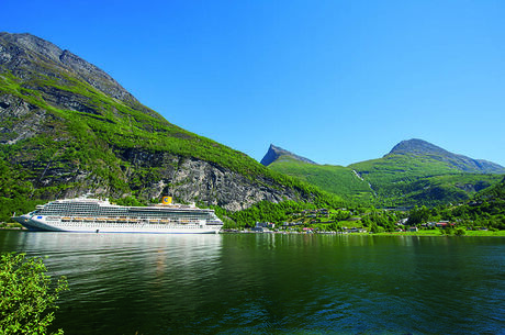 Costa Fortuna İle İstanbul Hareketli Yunan Adaları Turu