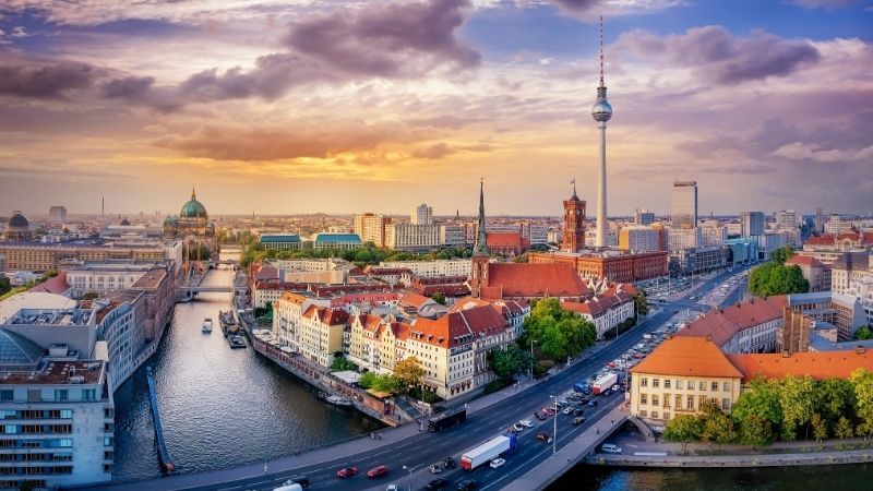 Berlin İle Bir Orta Avrupa Masalı Turu