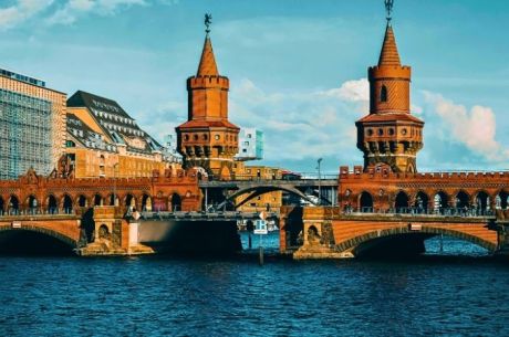 Berlin'li Orta Avrupa'nın Masalsı Rotaları Turu Thy İle