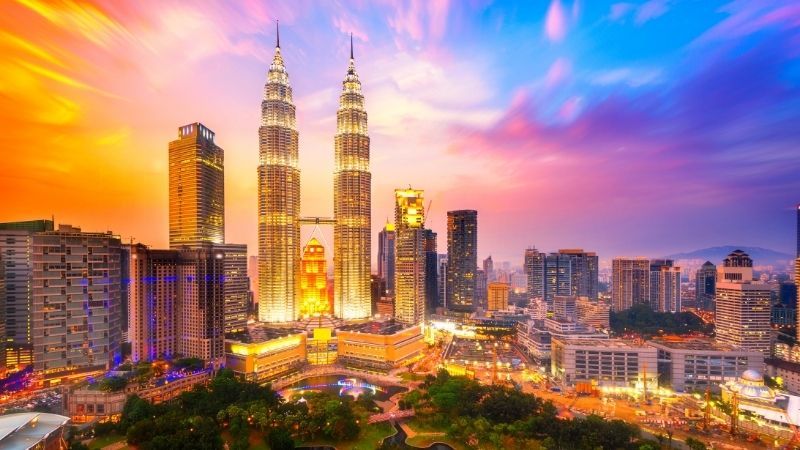 Singapur & Bali & Kuala Lumpur Turu Thy İle