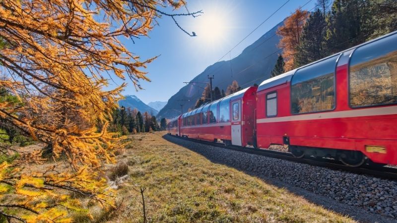 Bernina Ekspressli Avrupa'nın Masalsı Rotaları Turu Thy İle (Ramazan Bayramı)