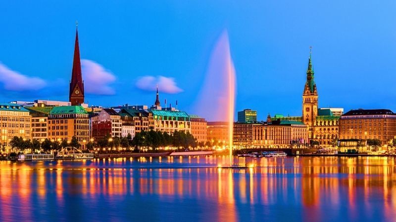 Antalya'dan Hamburg - Berlin Turu SunExpress ile